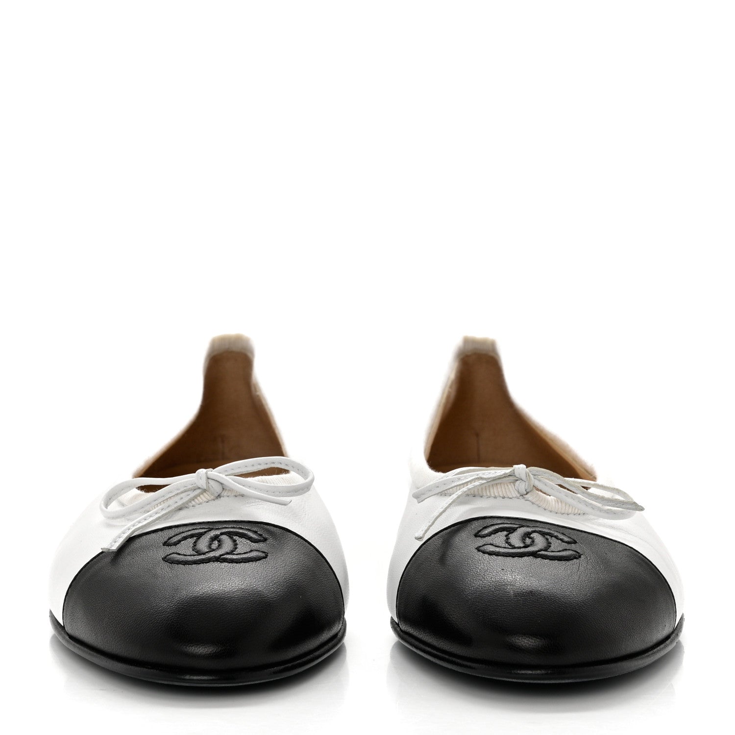 Chanel Lambskin CC Cap Toe Ballerina Flats 40.5 White Black 2 of 7