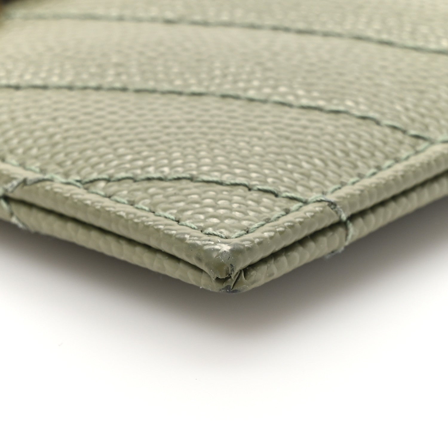 Saint Laurent Grain De Poudre Matelasse Chevron Monogram Credit Card Case Light Sage 8 of 12