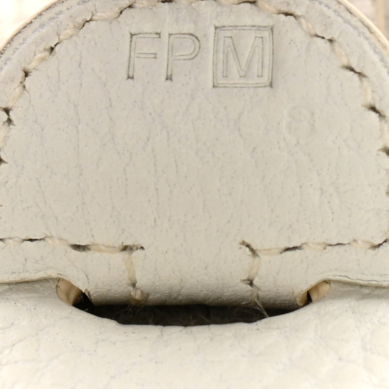 Hermes Taurillon Clemence Evelyne III PM White 7 of 19