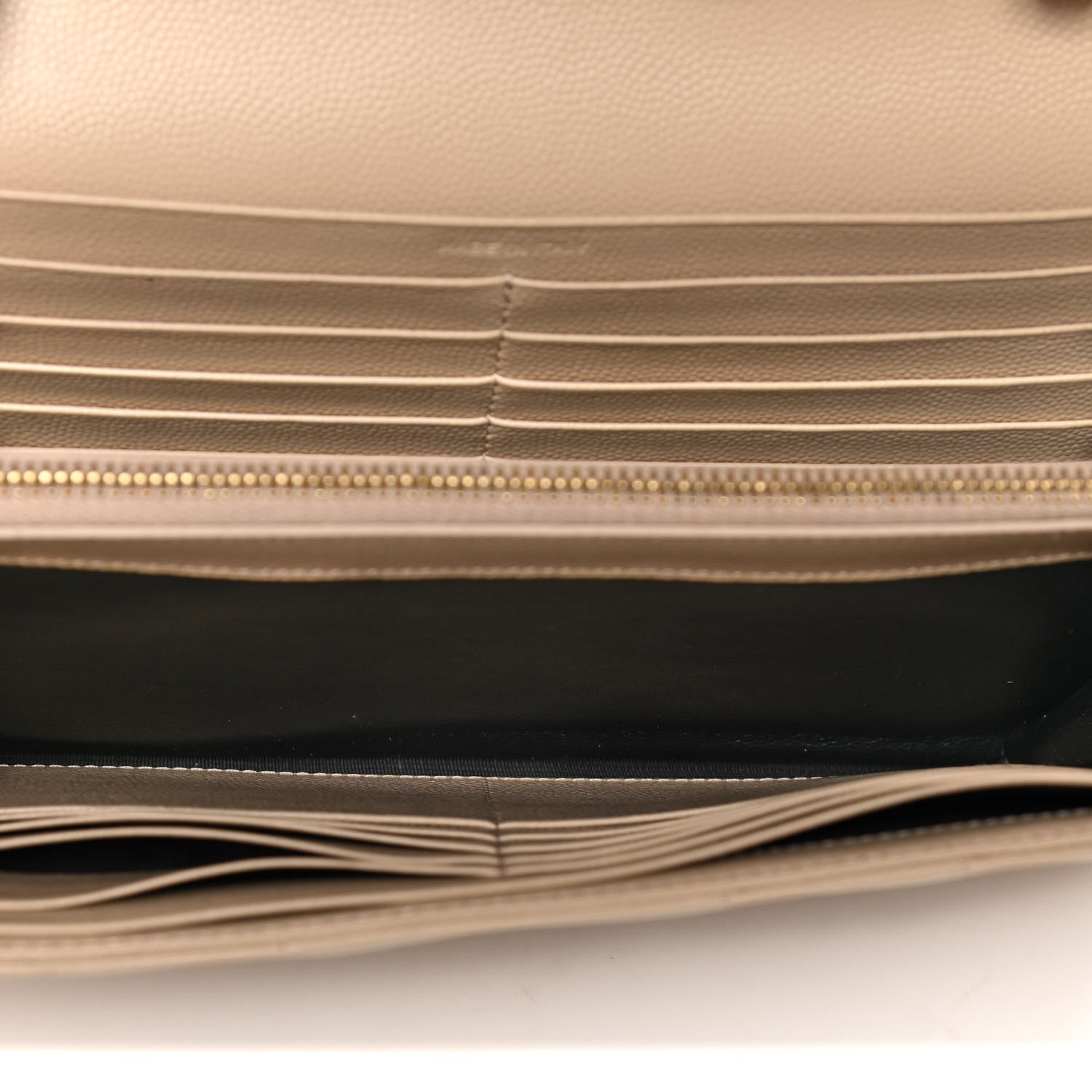 Saint Laurent Grain De Poudre Matelasse Chevron Monogram Chain Wallet Nude Powder 4 of 4