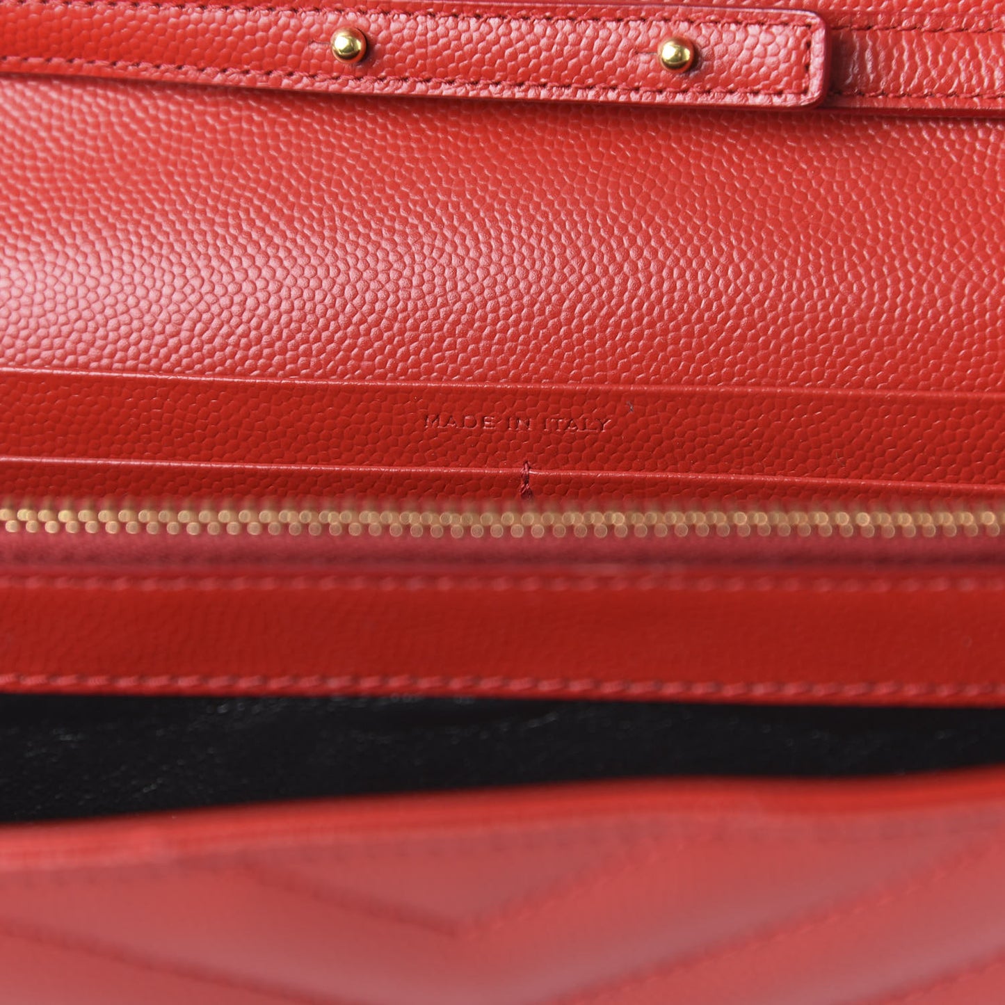 Grain De Poudre Matelasse Chevron Monogram Chain Wallet Red