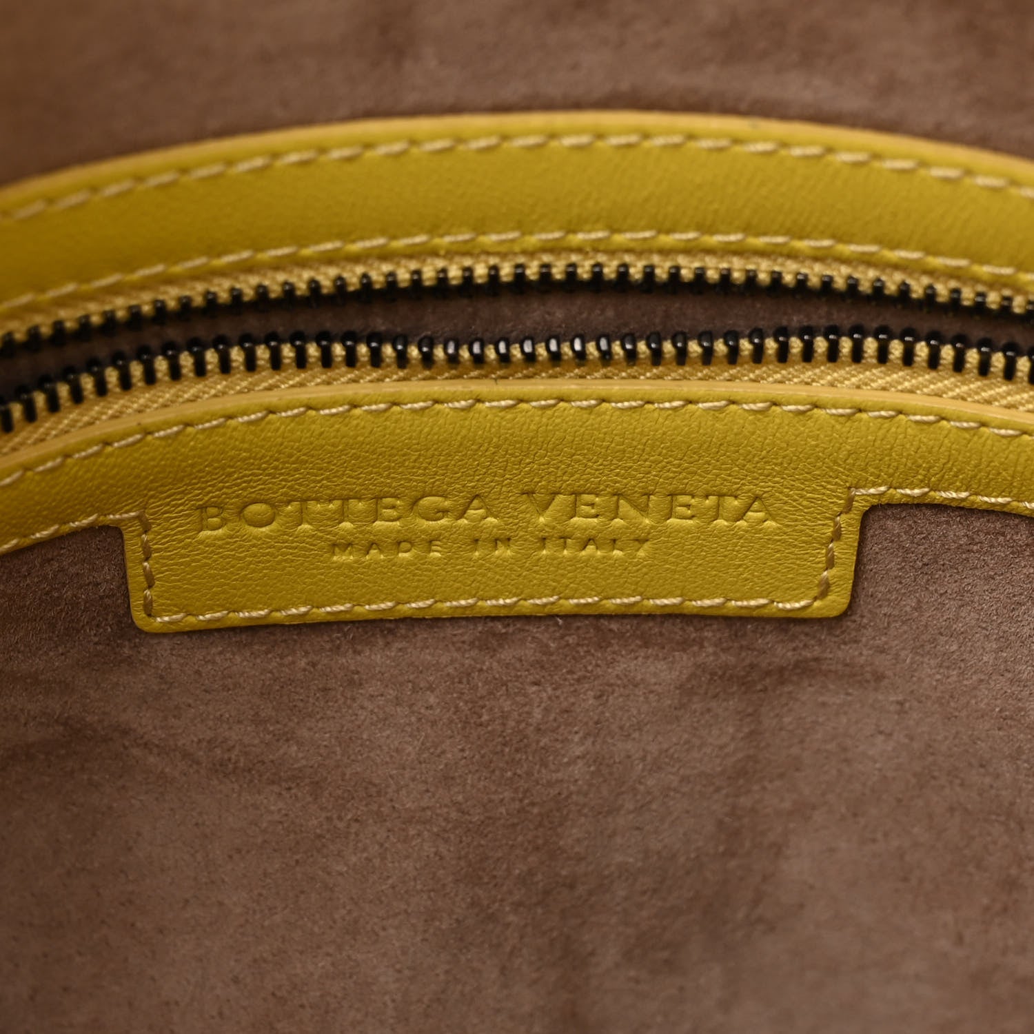 Bottega Veneta Nappa Intrecciato Medium Veneta Hobo Moutarde 7 of 12