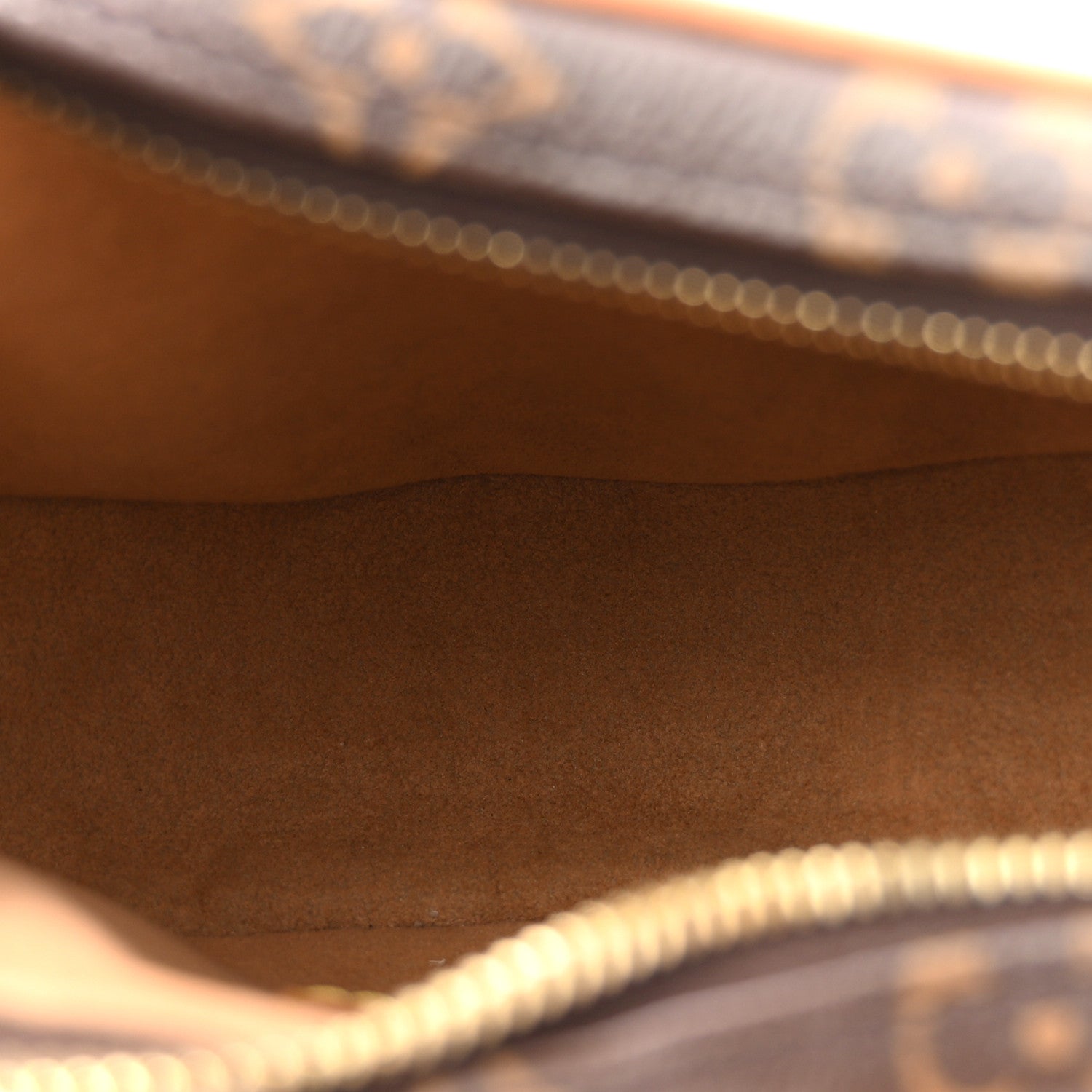Louis Vuitton Monogram Loop 5 of 11