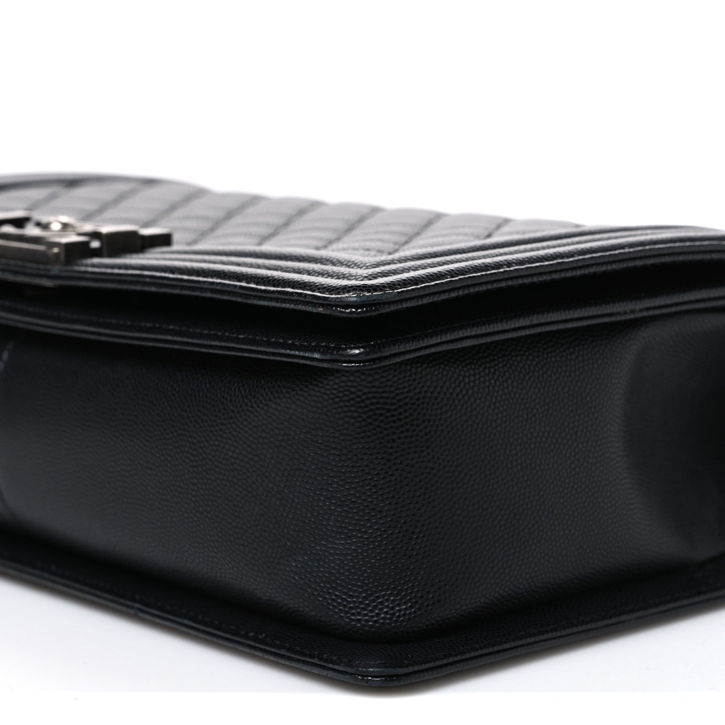 Caviar Quilted New Medium Boy Flap Black