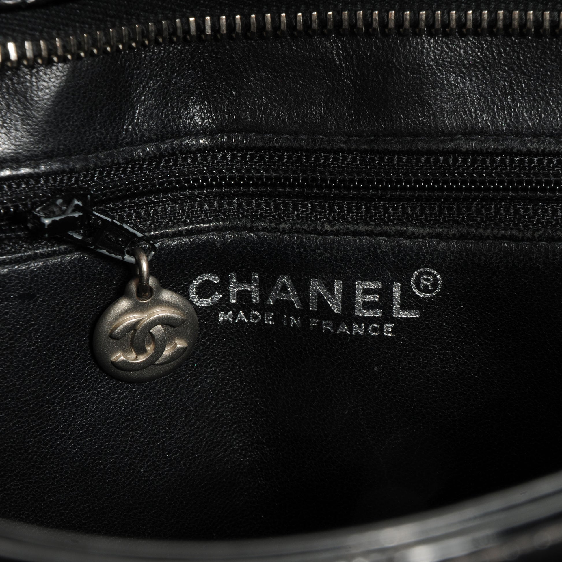 Chanel Patent Medallion Tote Black 6 of 7