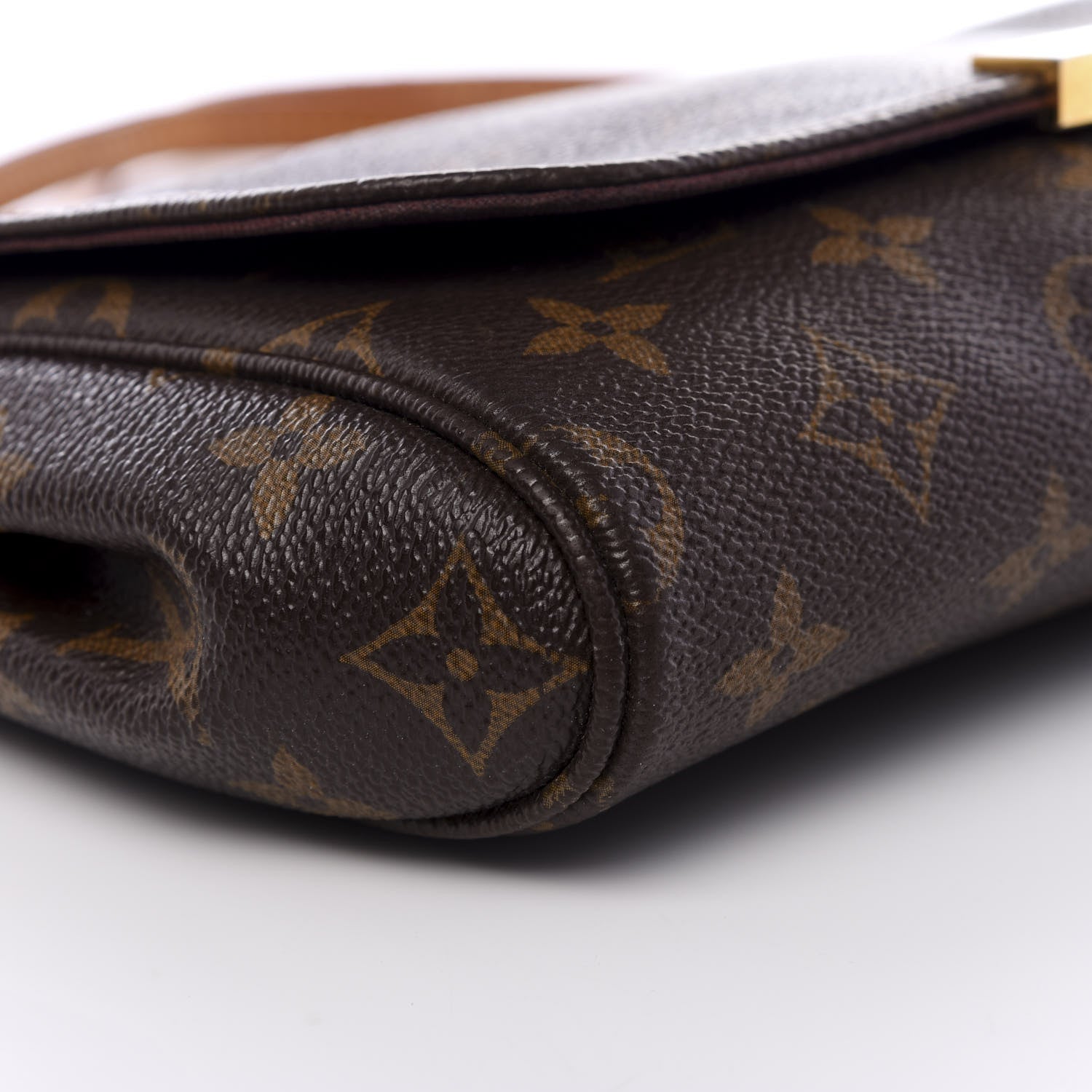 Louis Vuitton Monogram Favorite MM 6 of 8