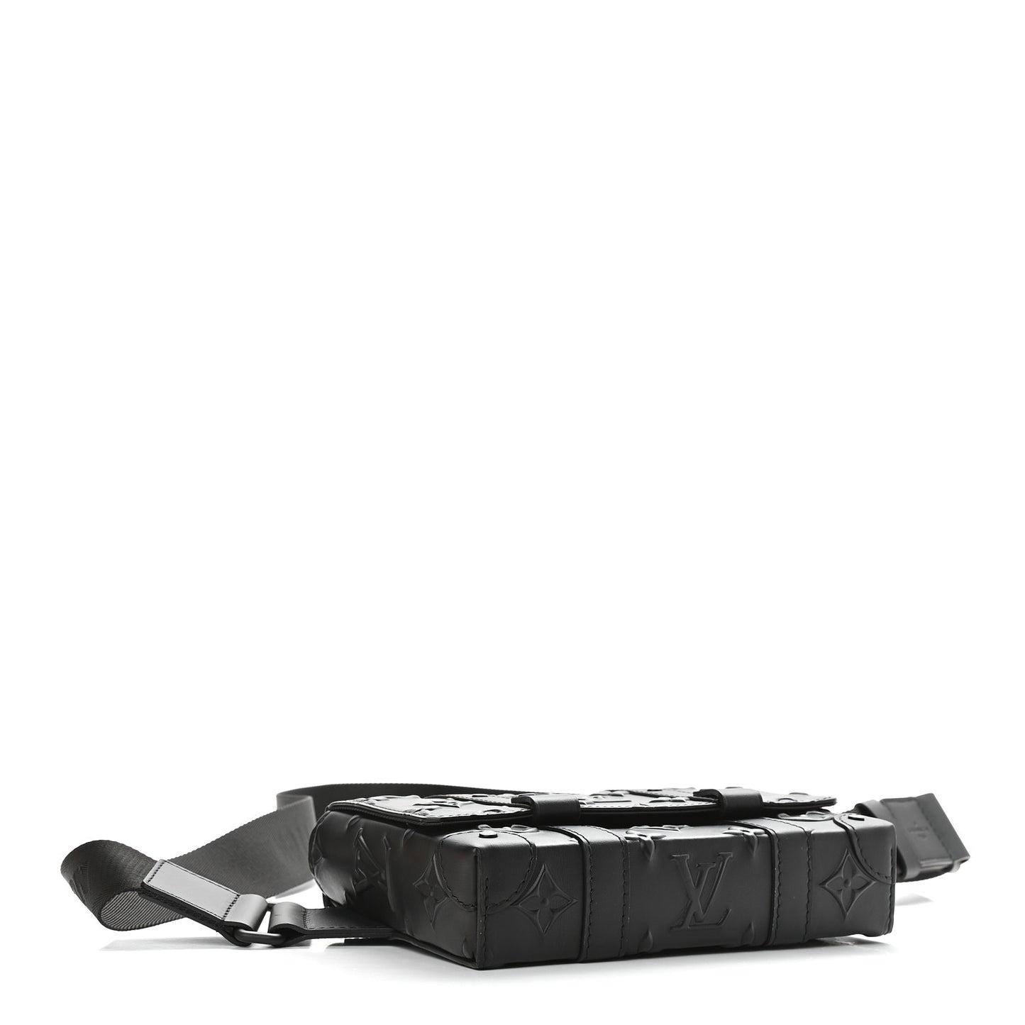 Monogram Seal Slingback Trunk Black