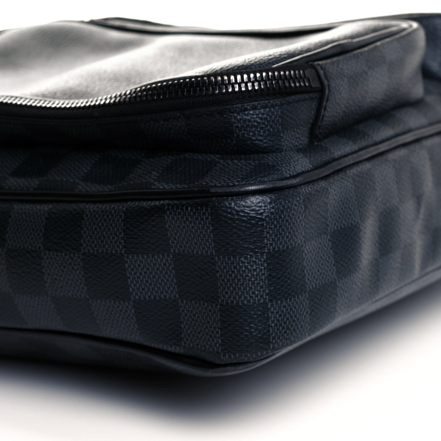 Damier Graphite Utility Business Bag