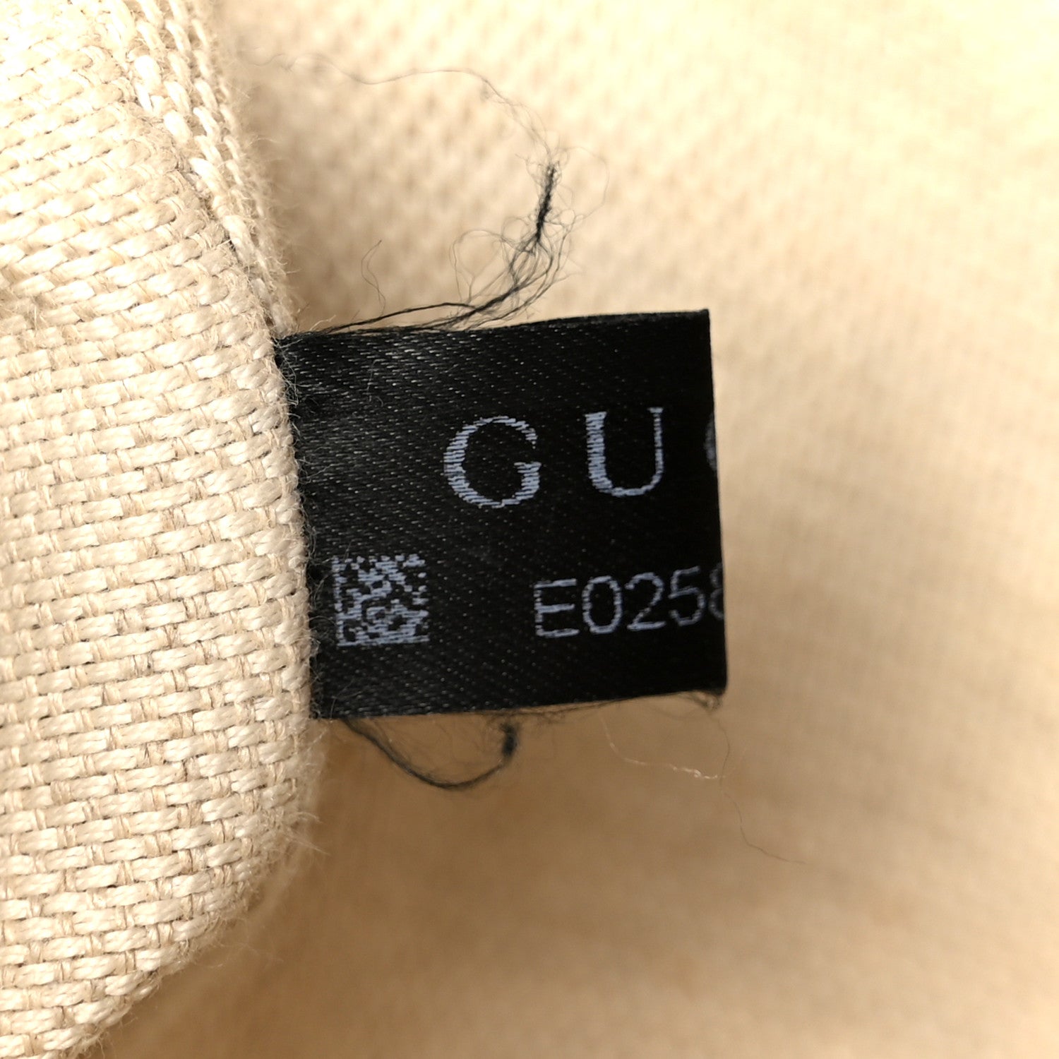 Gucci Pebbled Calfskin Small Soho Disco Bag Camelia 8 of 11