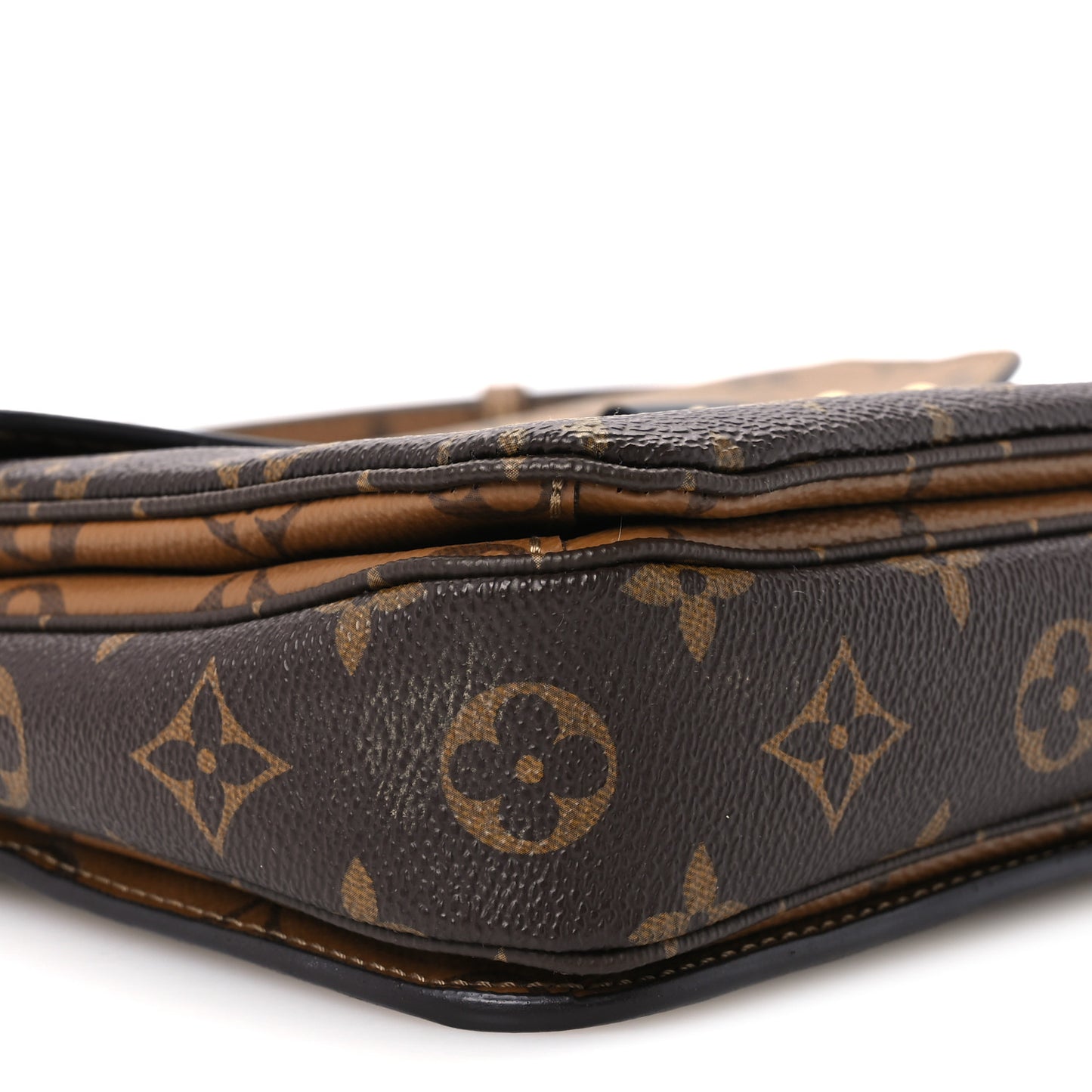 Reverse Monogram Pochette Metis