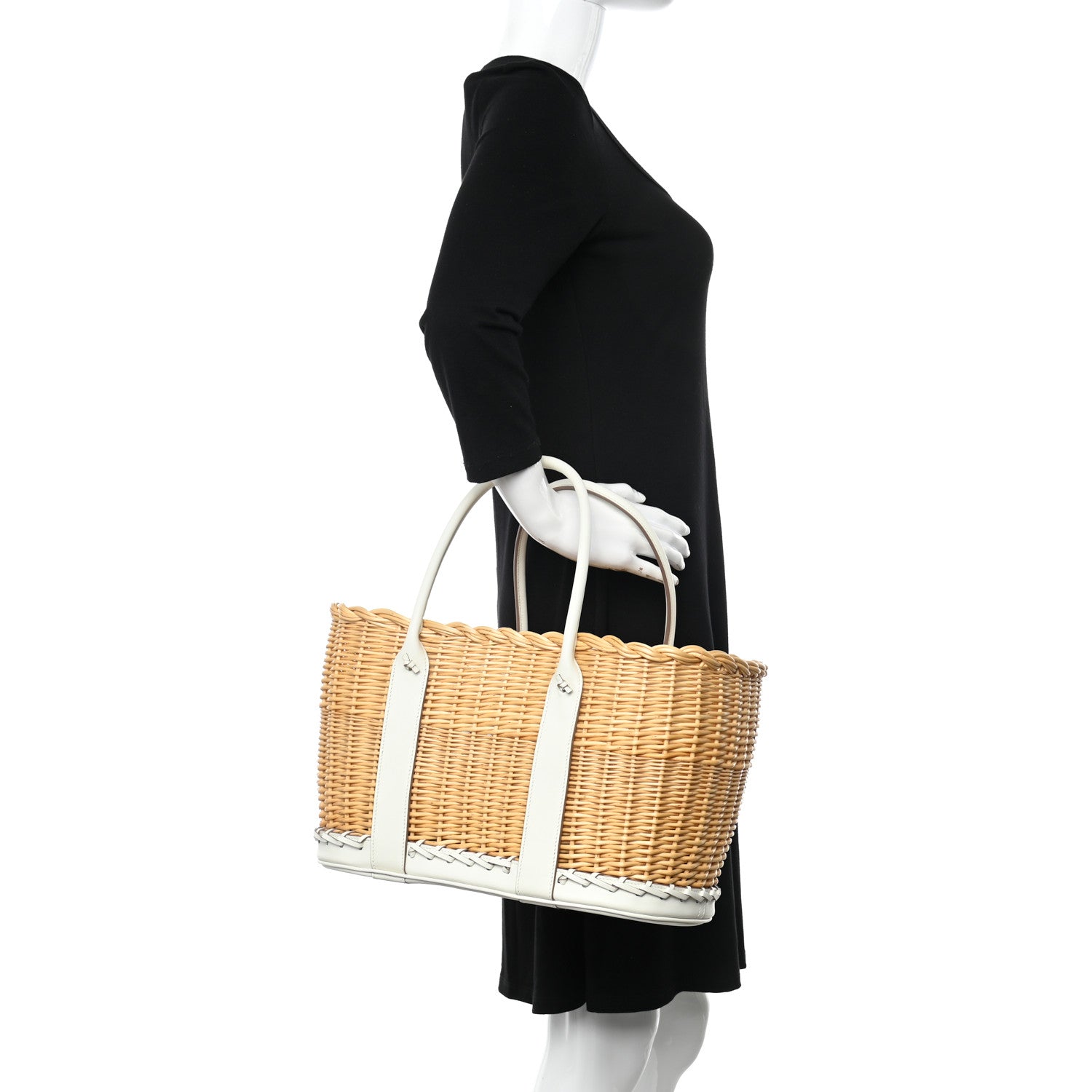 Hermes Swift Wicker Osier Garden Party Mushroom 2 of 10
