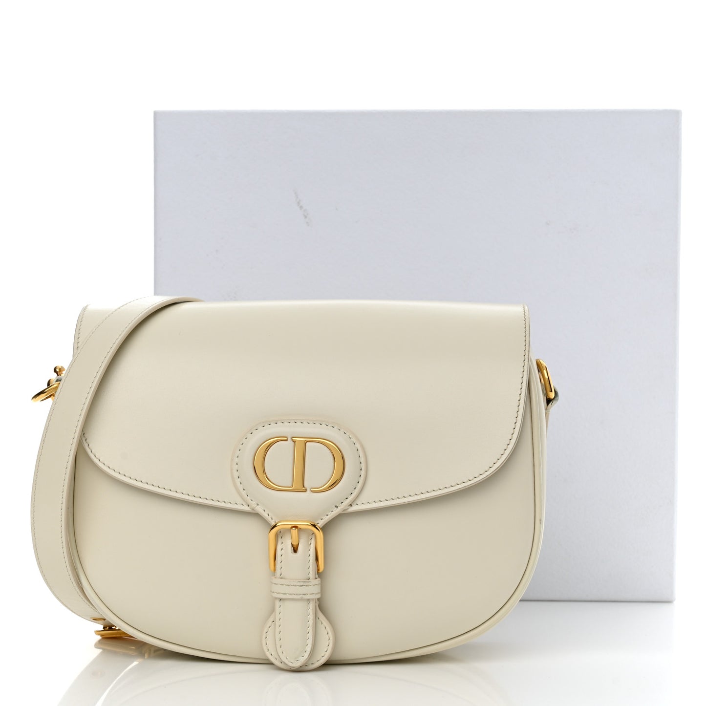 Box Calfskin Medium Bobby Flap Latte