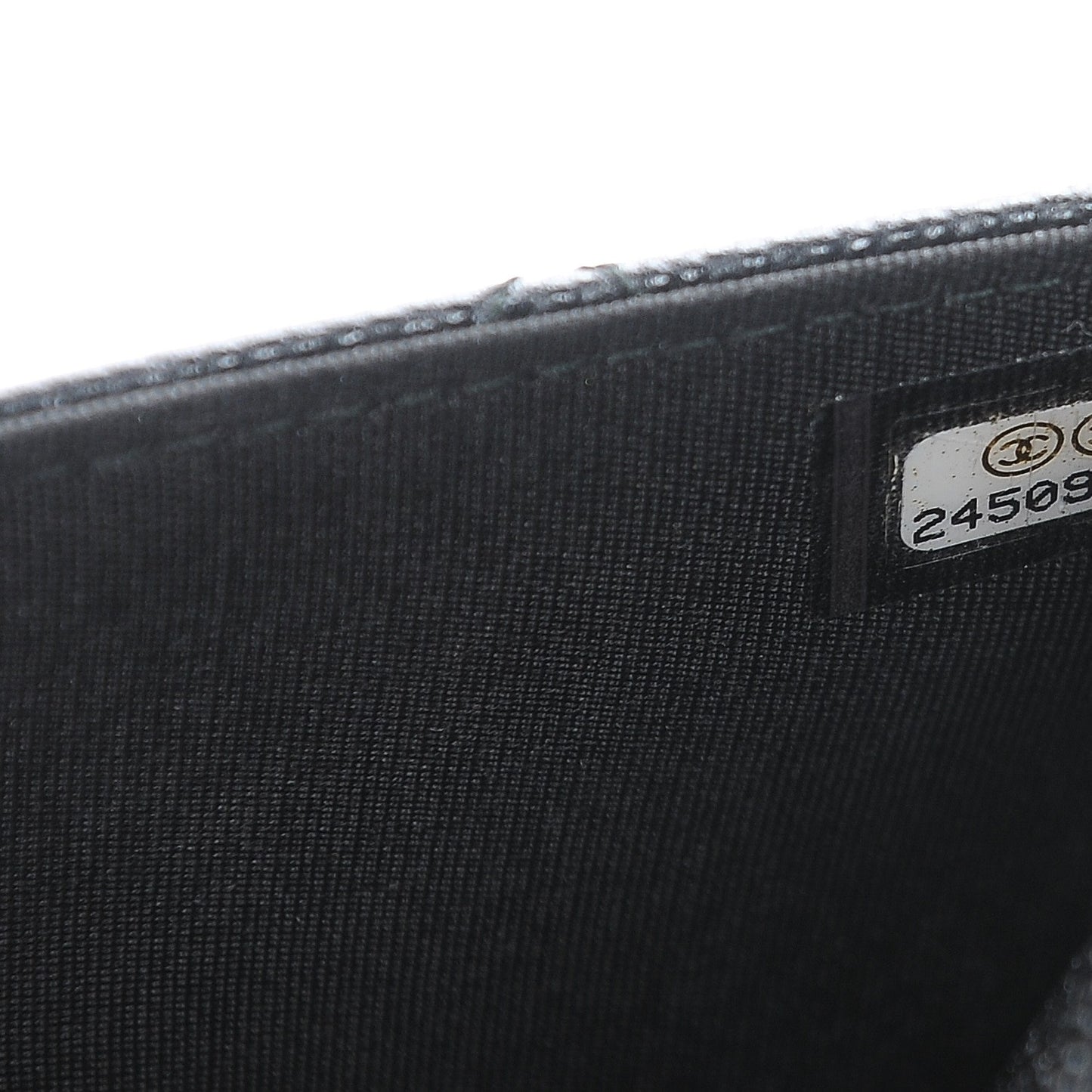 Caviar Quilted Golden Class Wallet On Chain WOC Black