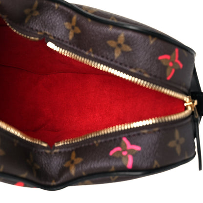 Louis Vuitton Monogram Fall In Love Sac Coeur 5 of 11