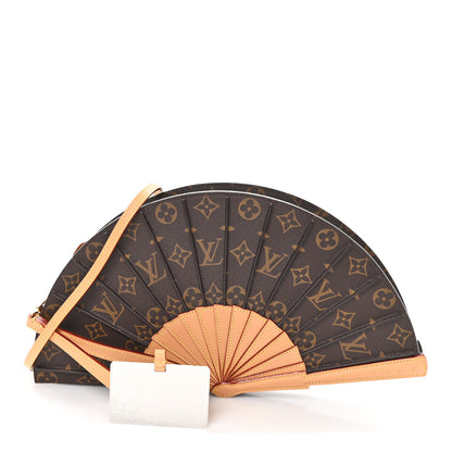 Louis Vuitton Monogram LV Fan Handag 3 of 10