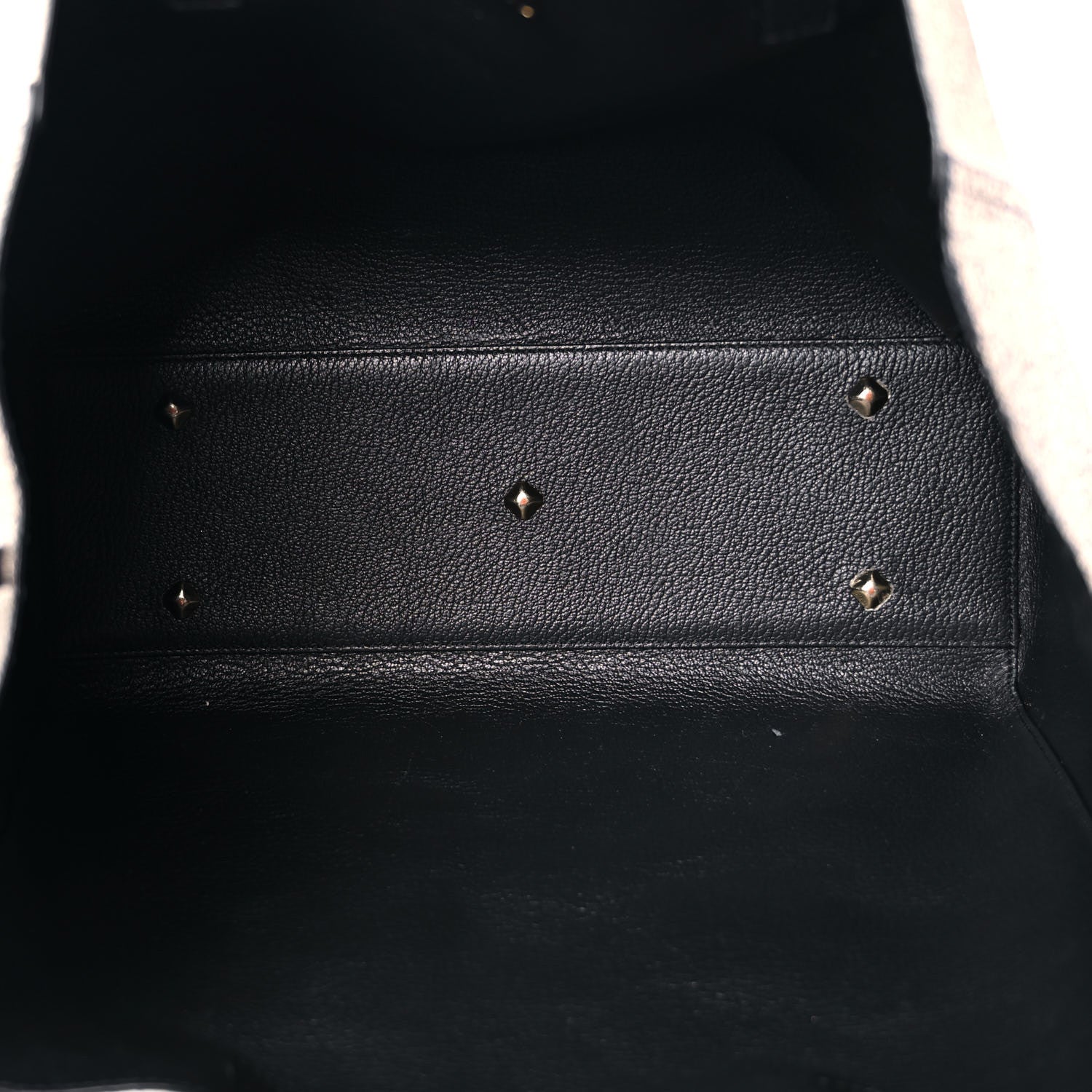 MCM Grained Calfskin Medium Reversible Wandel Tote Black 7 of 29