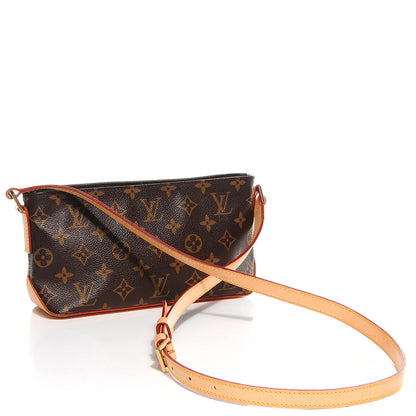 Louis Vuitton Monogram Trotteur 3 of 8