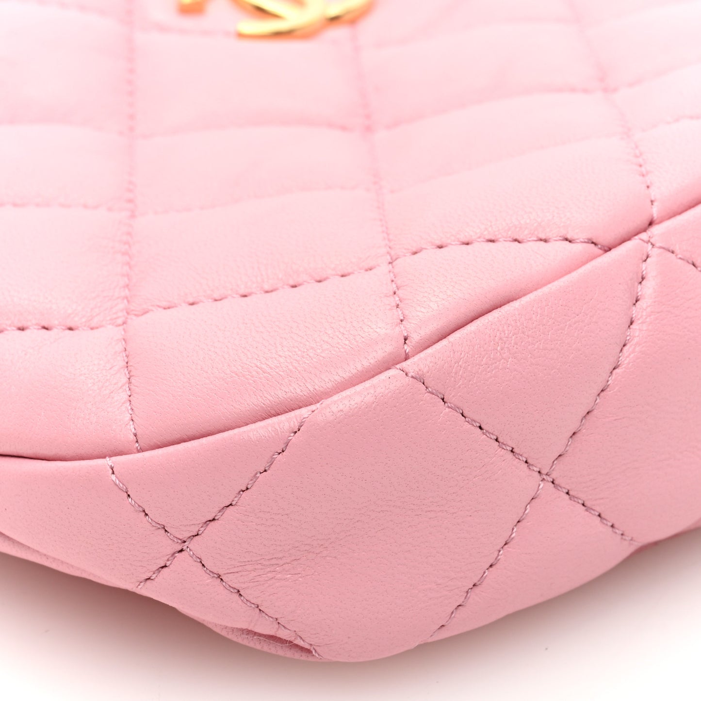 Lambskin Quilted CC Links Hobo Light Pink