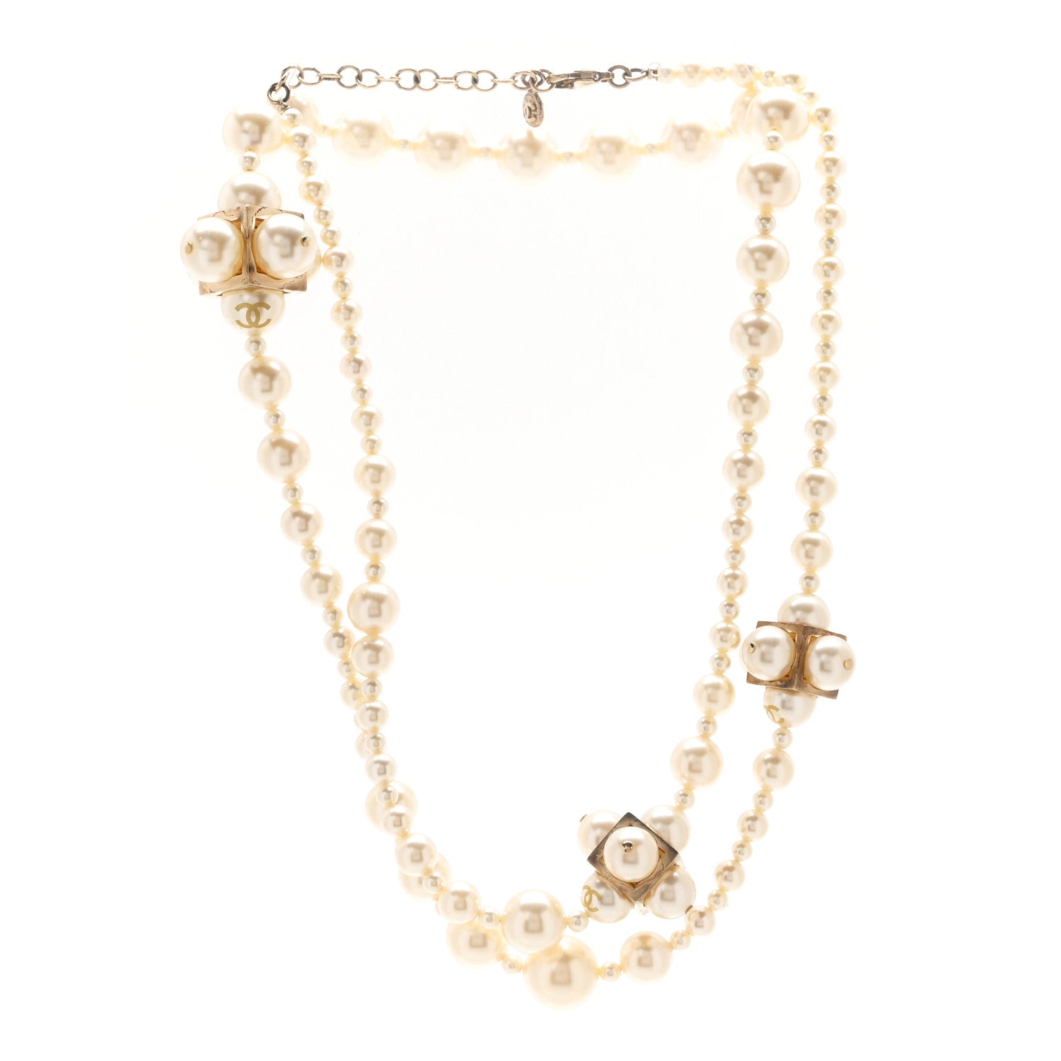 Chanel Pearl Cluster CC Necklace Gold 3 of 7