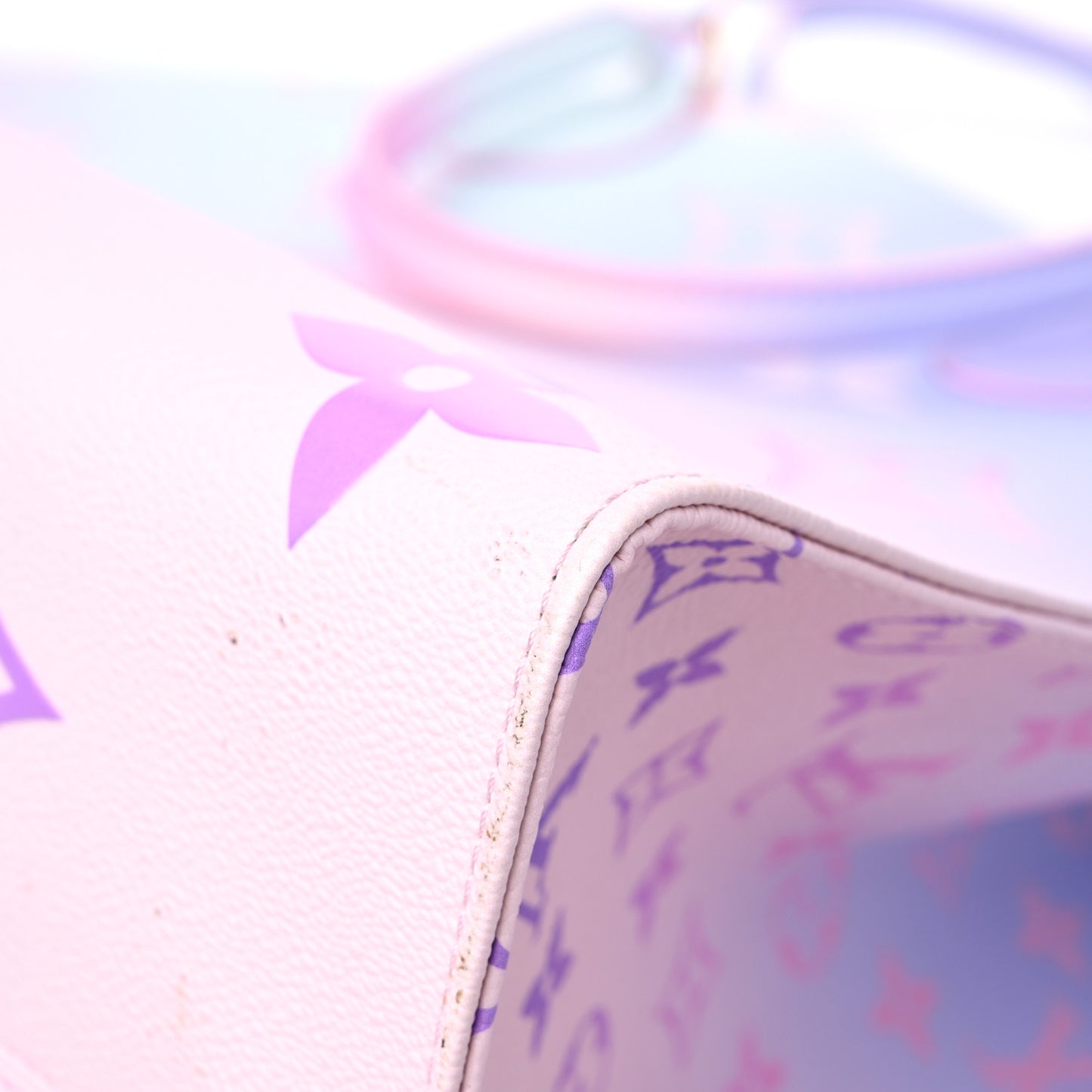 Monogram Giant Spring In The City Onthego GM Sunrise Pastel