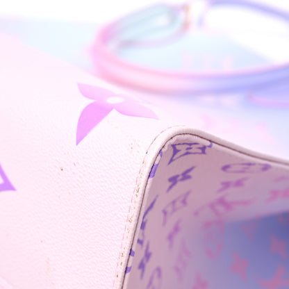 Louis Vuitton Monogram Giant Spring In The City Onthego GM Sunrise Pastel 9 of 12