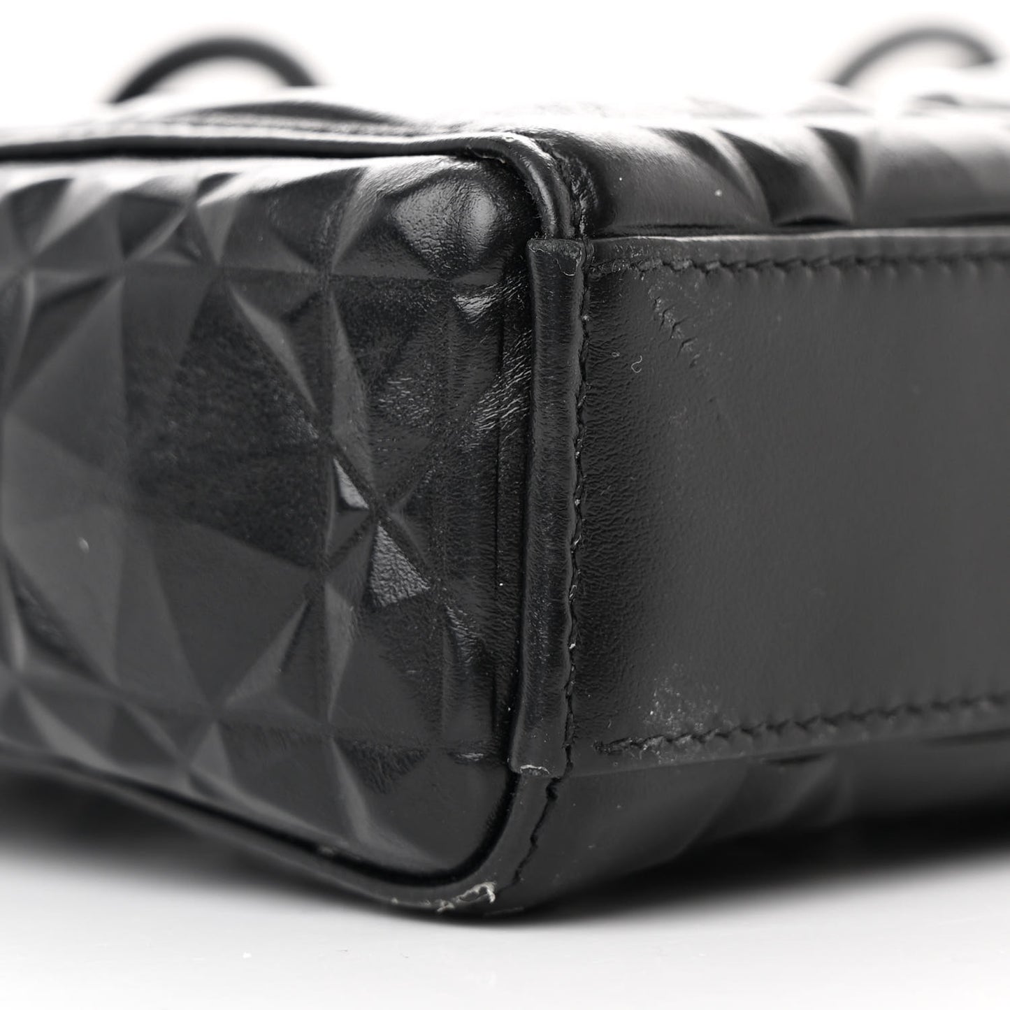 Calfskin Cannage Diamond Medium Lady D-Joy Black