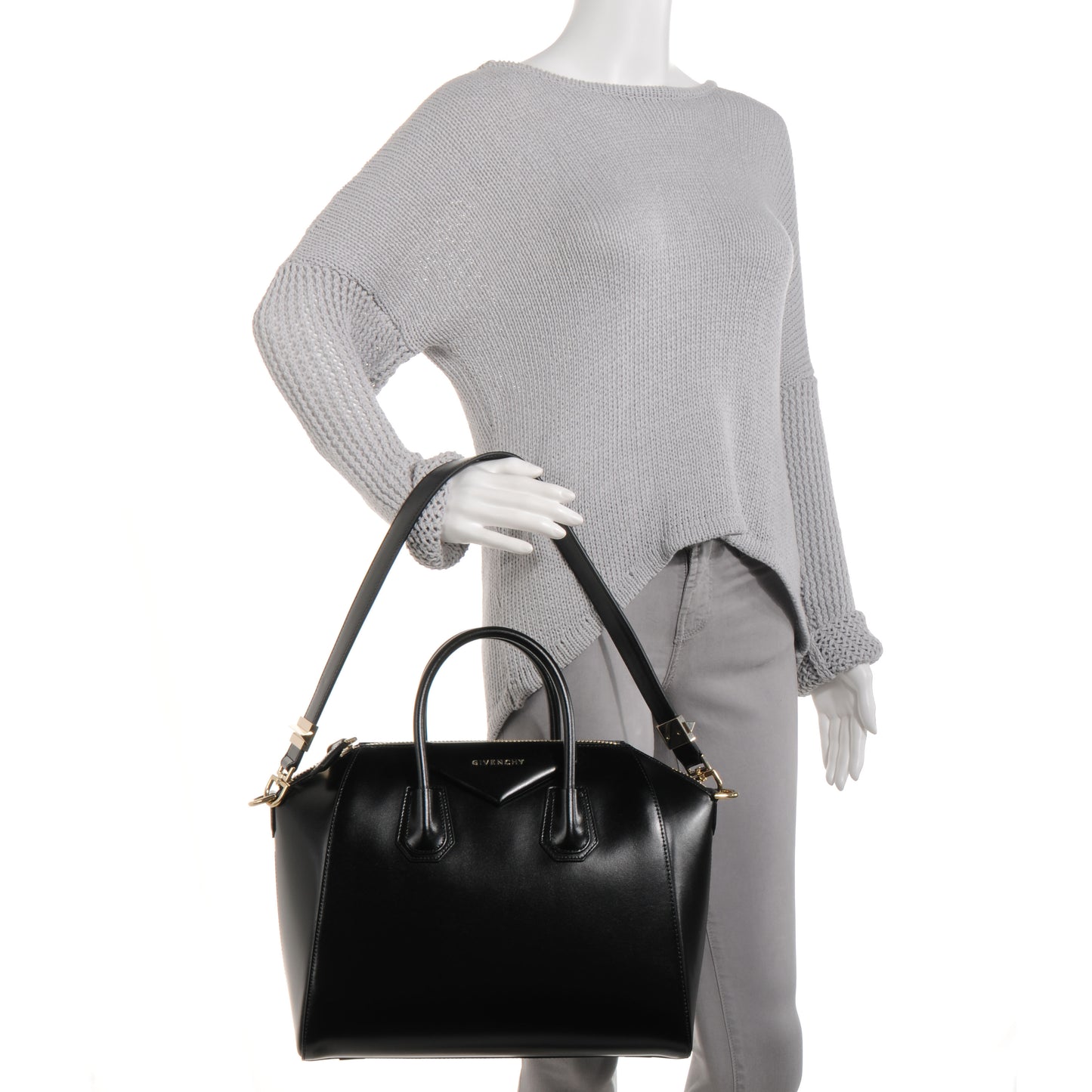 Shiny Lord Calfskin Medium Antigona Black