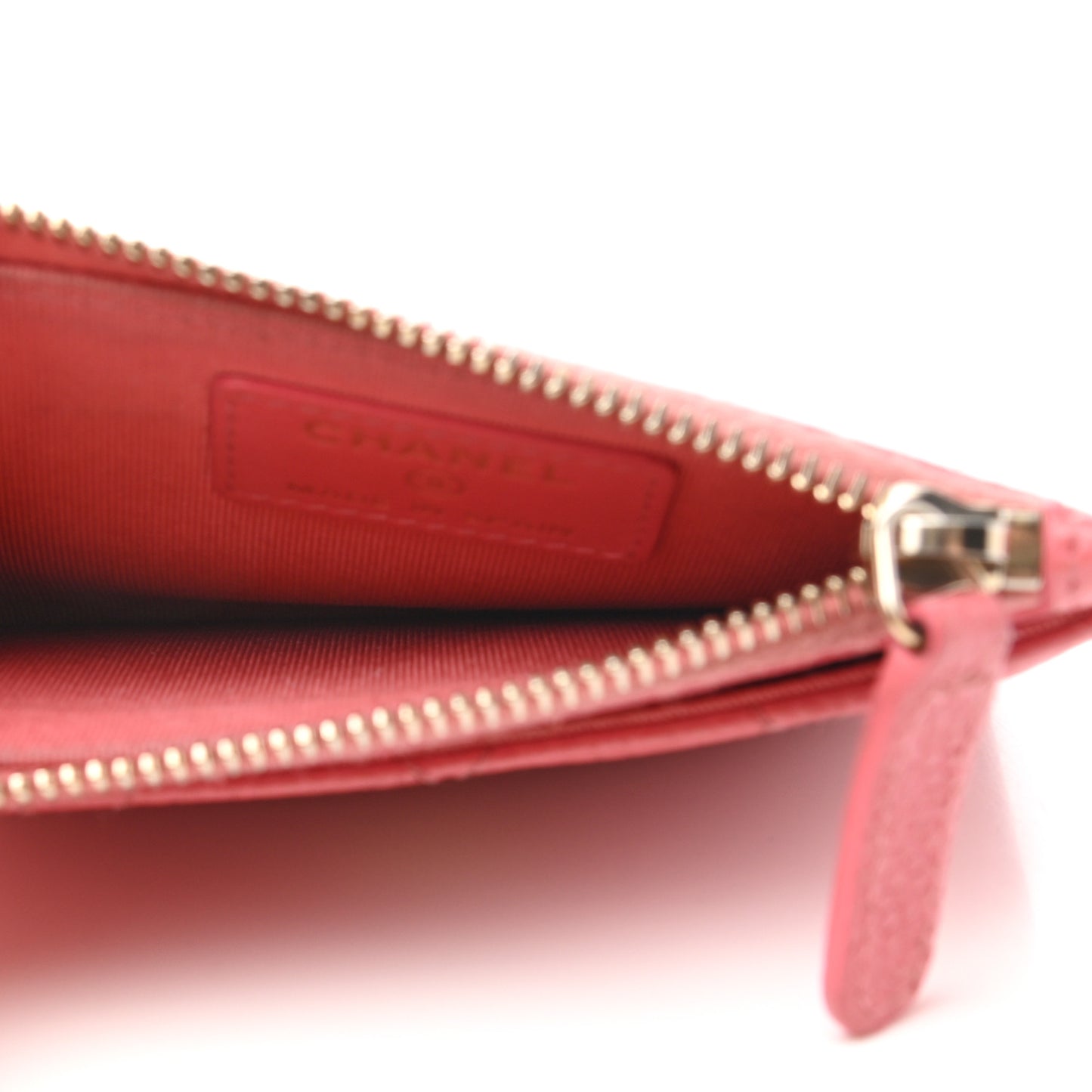 Caviar Quilted CC Zip Card Holder Pink