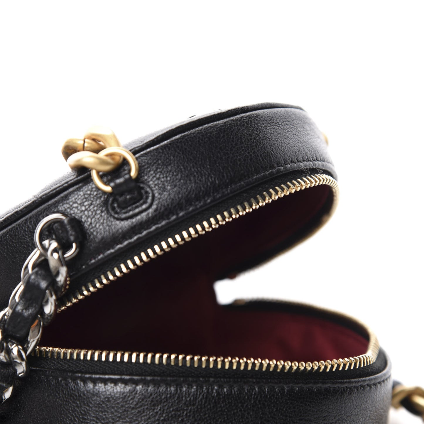Shiny Goatskin Quilted 19 Round Clutch With Chain Black