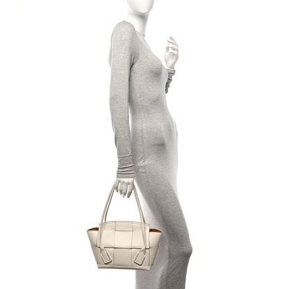 Bottega Veneta French Calfskin Maxi Intrecciato Small Arco Bianco 2 of 15