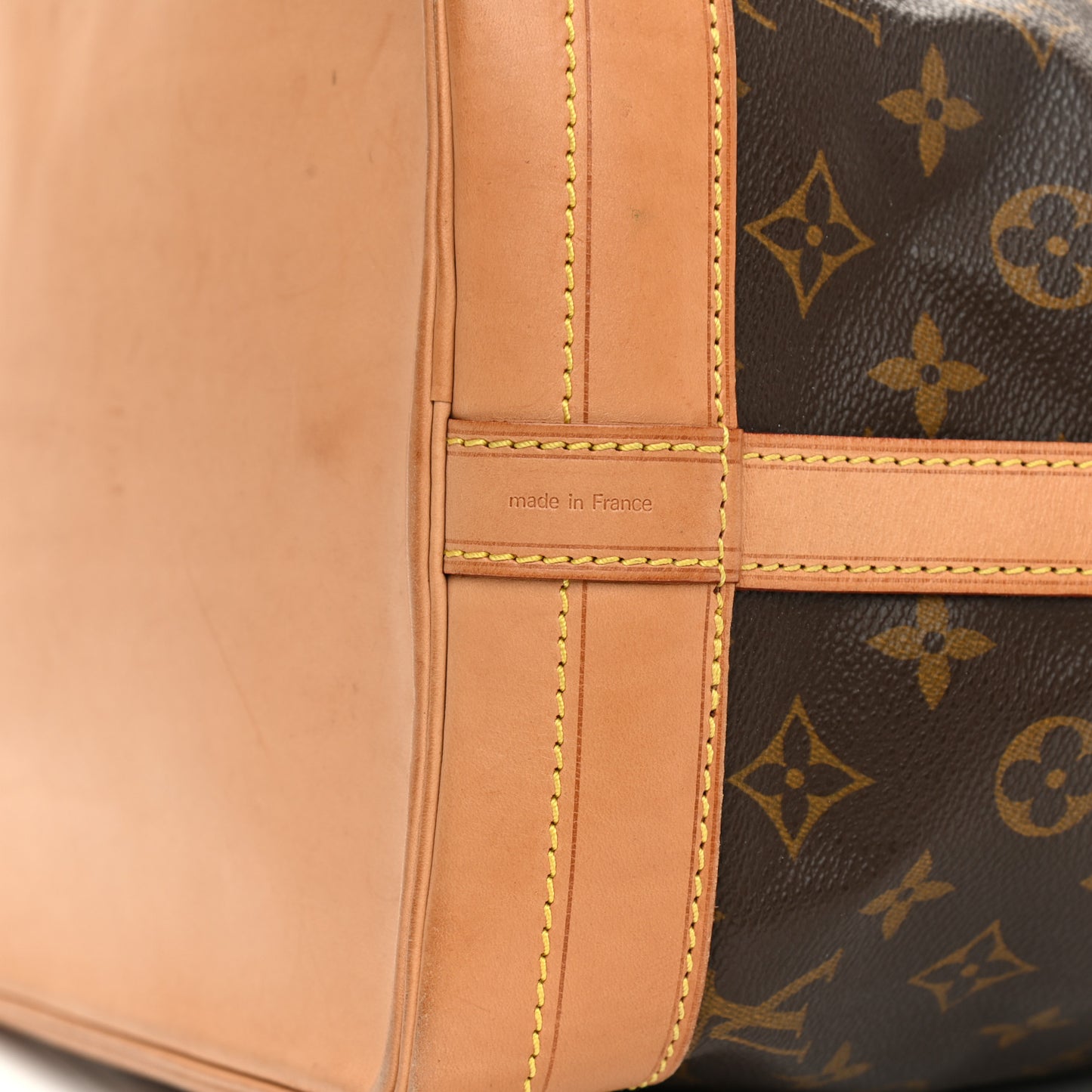 Monogram Noe
