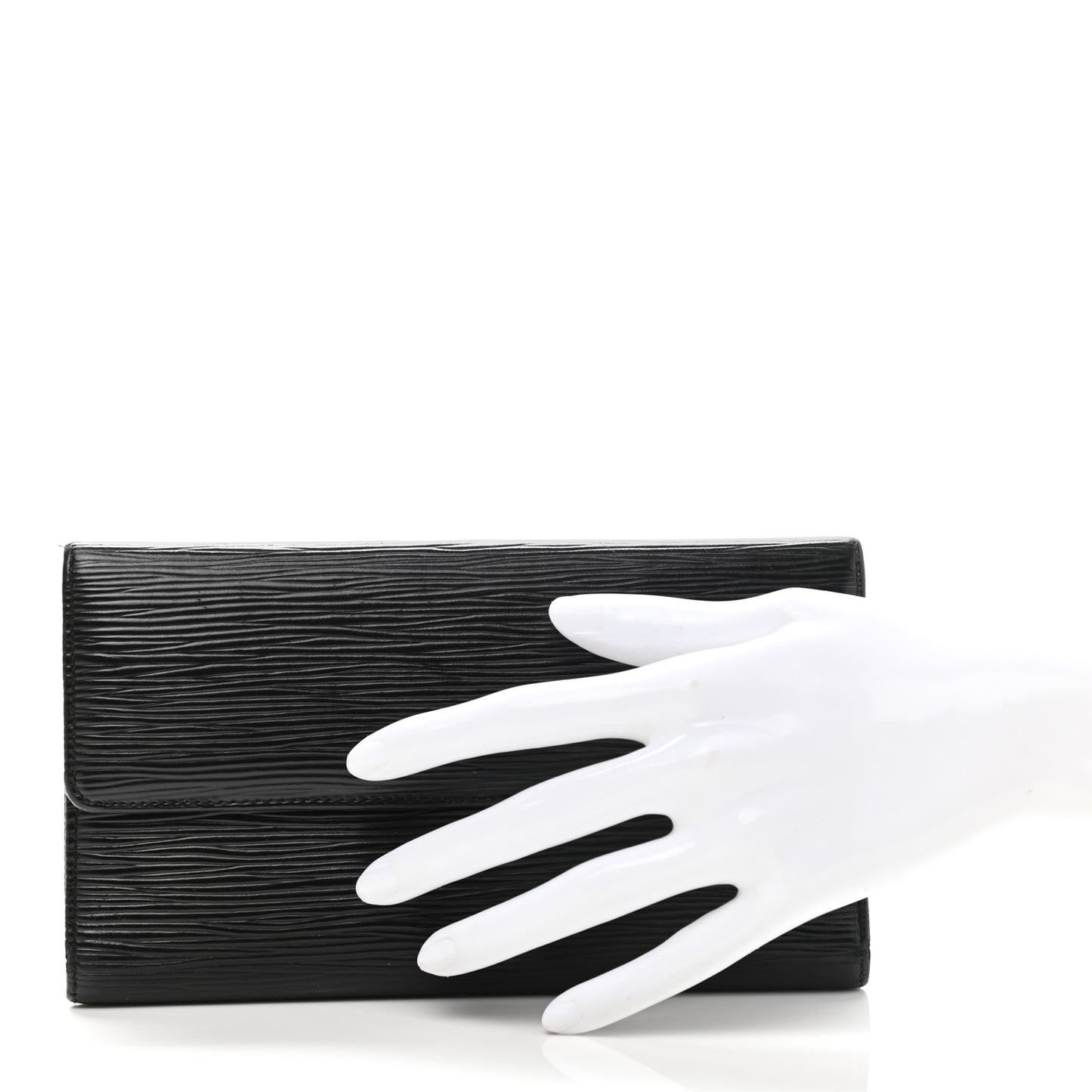 Epi Porte Tresor International Wallet Black