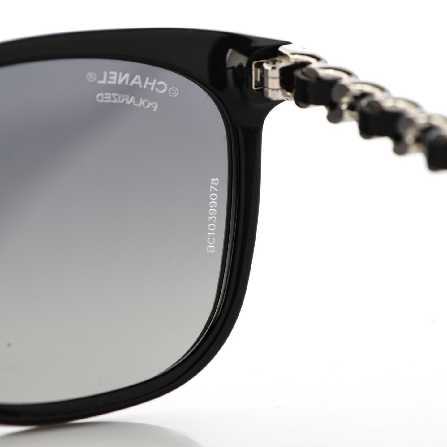 Cat Eye Chain Polarized Sunglasses 5260-Q Black
