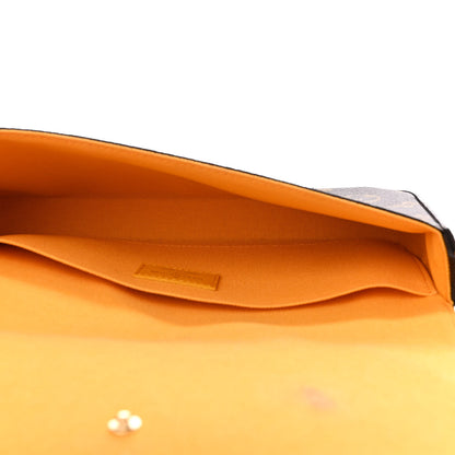 Louis Vuitton Monogram 2022 Christmas Animation New York Soho Pochette Felicie Chain Wallet Yellow 6 of 11