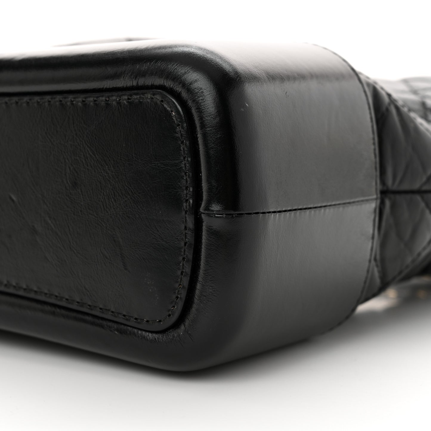Aged Calfskin Quilted Medium Gabrielle Hobo Black