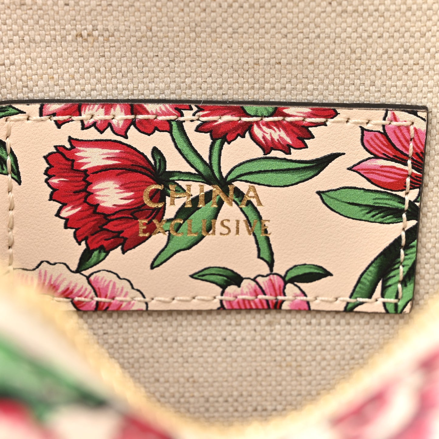 Calfskin Matelasse Diagonal Brit Roses Print Mini Interlocking G Heart Shoulder Bag  White Multicolor