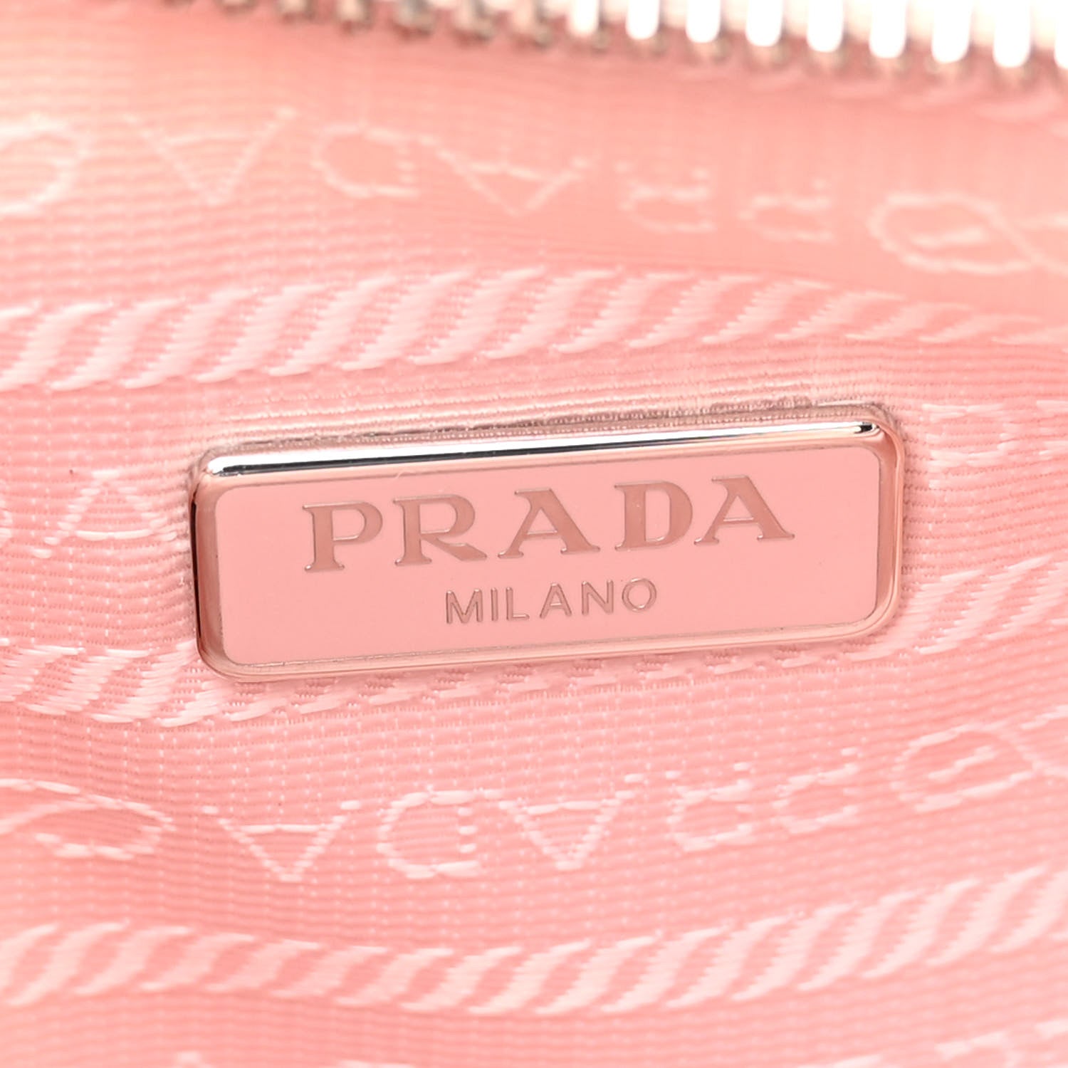 Prada Nylon Re-Edition 2005 Shoulder Bag Alabastro 6 of 15