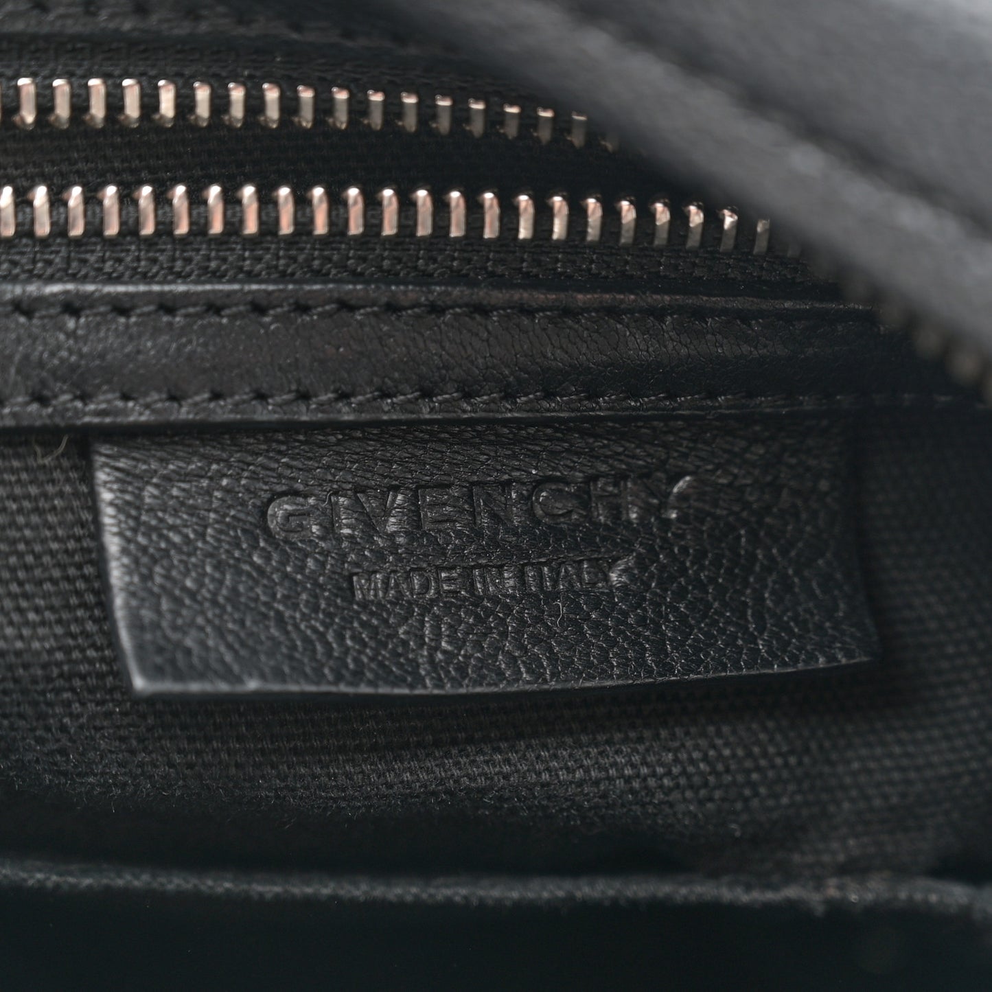 Sugar Goatskin Small Pandora Black