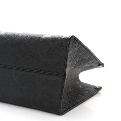 Louis Vuitton Empreinte Monogram Giant OnTheGo MM Black 9 of 9