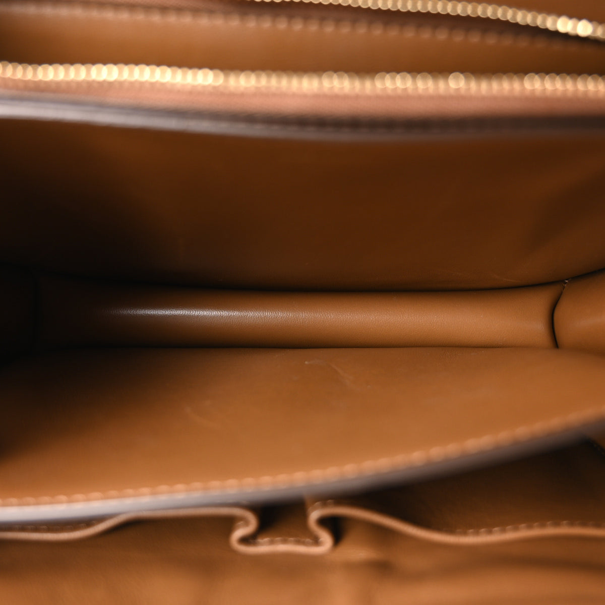 Box Calfskin Medium Classic Box Flap Bag Camel