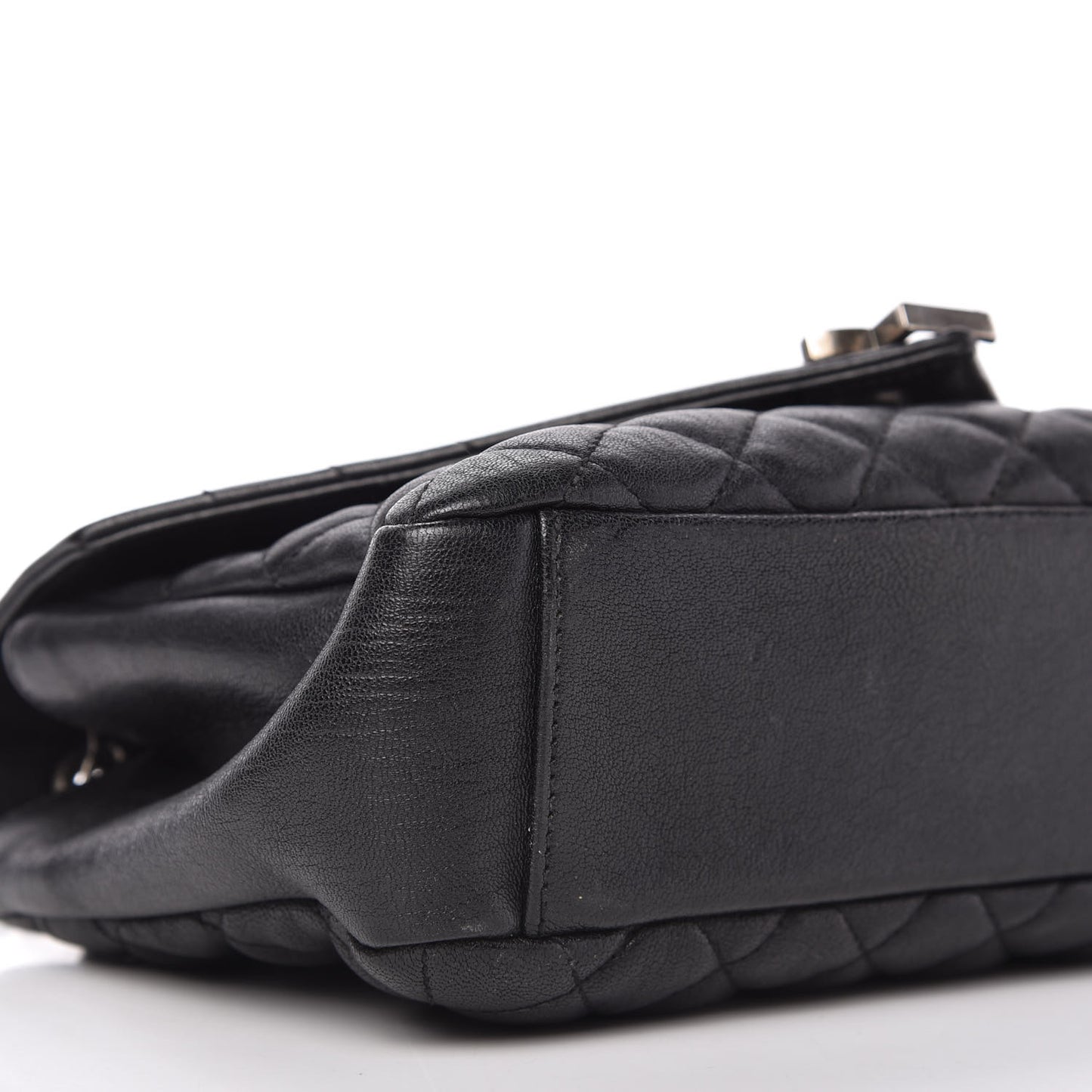 Sheepskin Tri-Quilt Monogram Medium College Bag Black