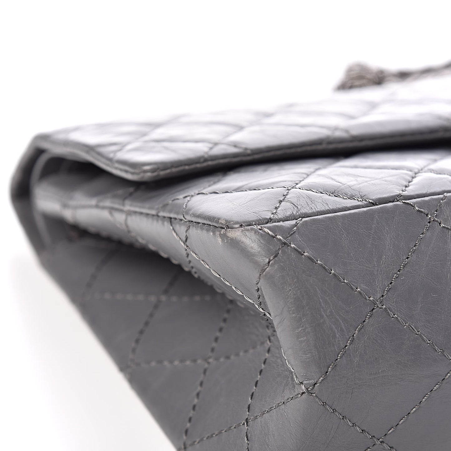 Aged Calfskin Quilted 2.55 Reissue 226 Flap Grey