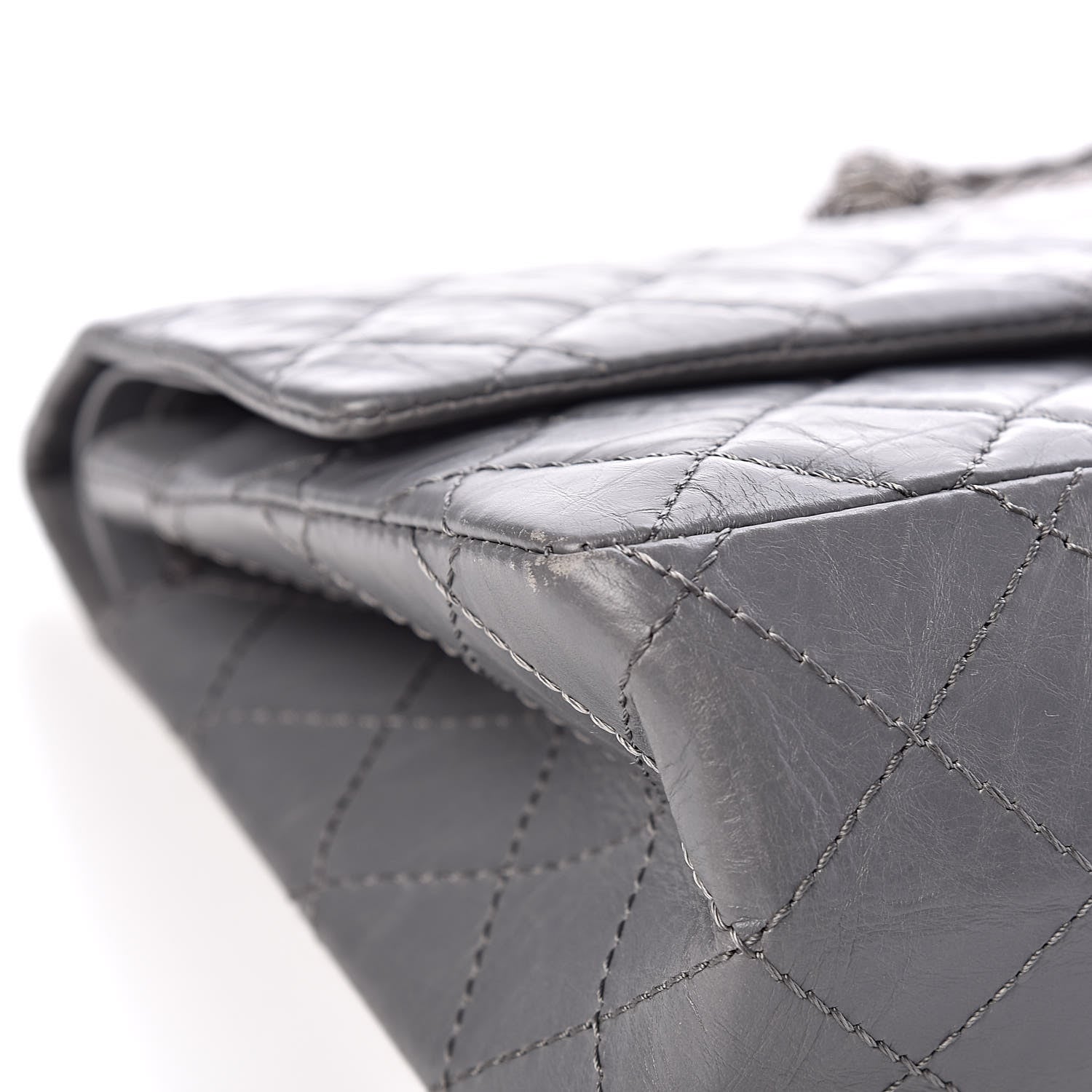 Chanel Aged Calfskin Quilted 2.55 Reissue 226 Flap Grey 10 of 20