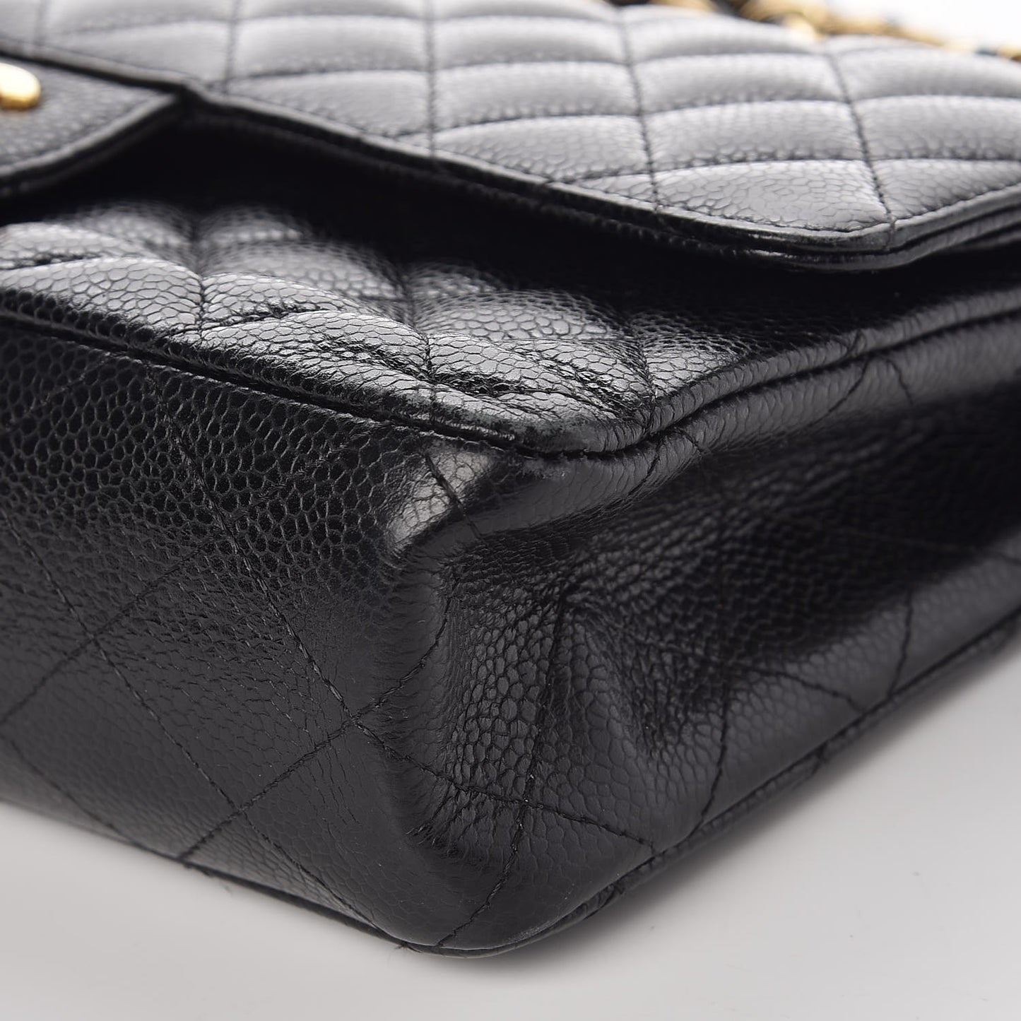 Caviar Quilted Medium Double Flap Black