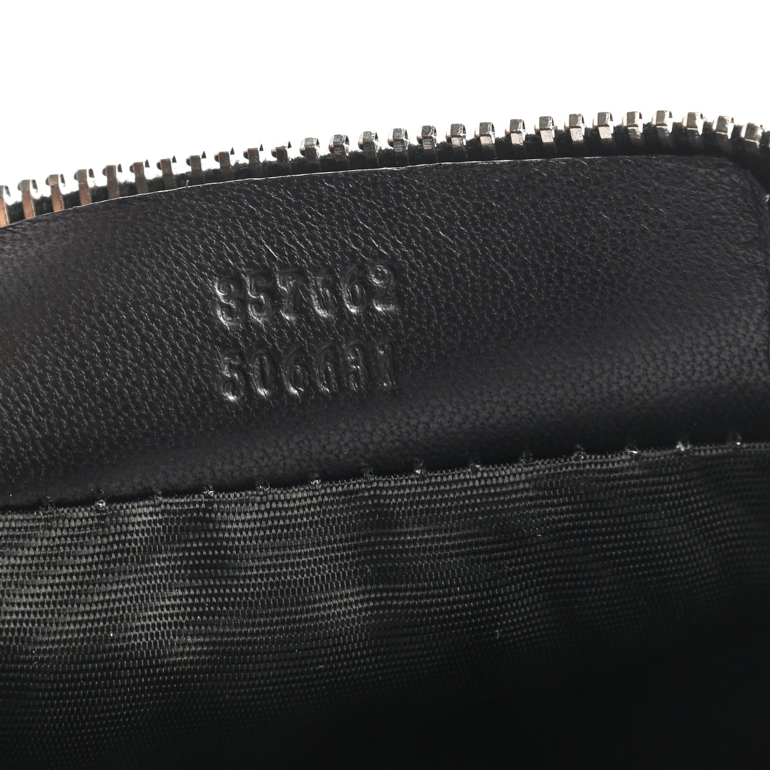 Alexander McQueen Calfskin Studded Skull Small Zipped Pouch Black 7 of 9
