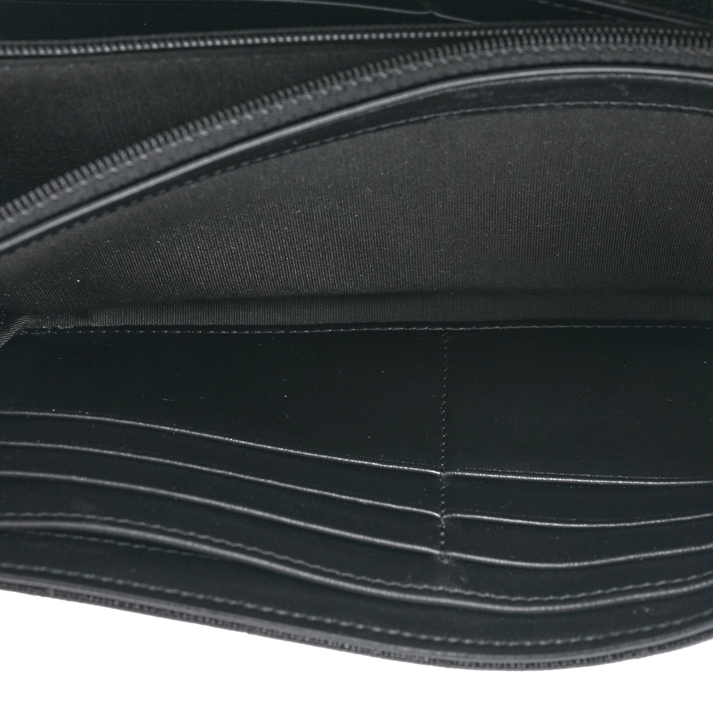 Caviar Quilted Large Boy Gusset Flap Wallet Black