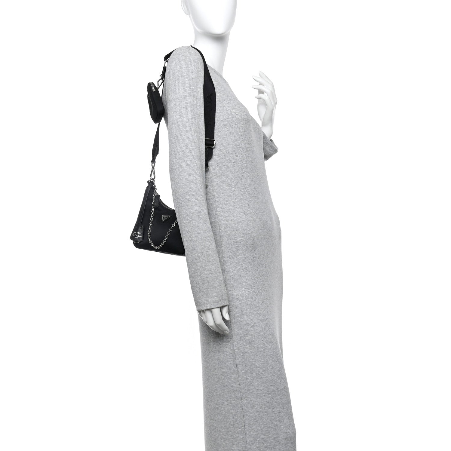 Prada Nylon Re-Edition 2005 Shoulder Bag Black 2 of 10