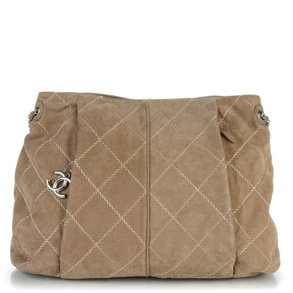 Chanel Suede Darjeeling Hobo Light Grey 1 of 7