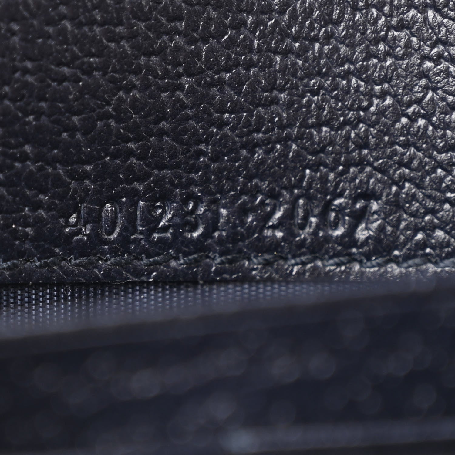 Gucci GG Supreme Monogram Textured Dollar Calfskin Mini Dionysus Chain Wallet Beige Blue 9 of 12