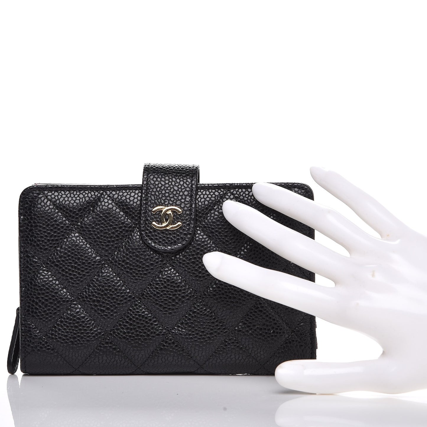 Caviar Quilted Zipped Pocket Wallet Black